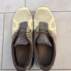 On Running Men's Cloud 6 in green and gray